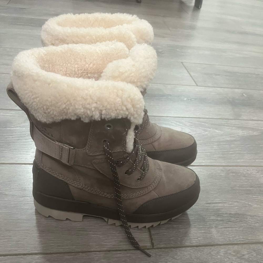 Sorel Women's Winter Boots - Brown and Cream